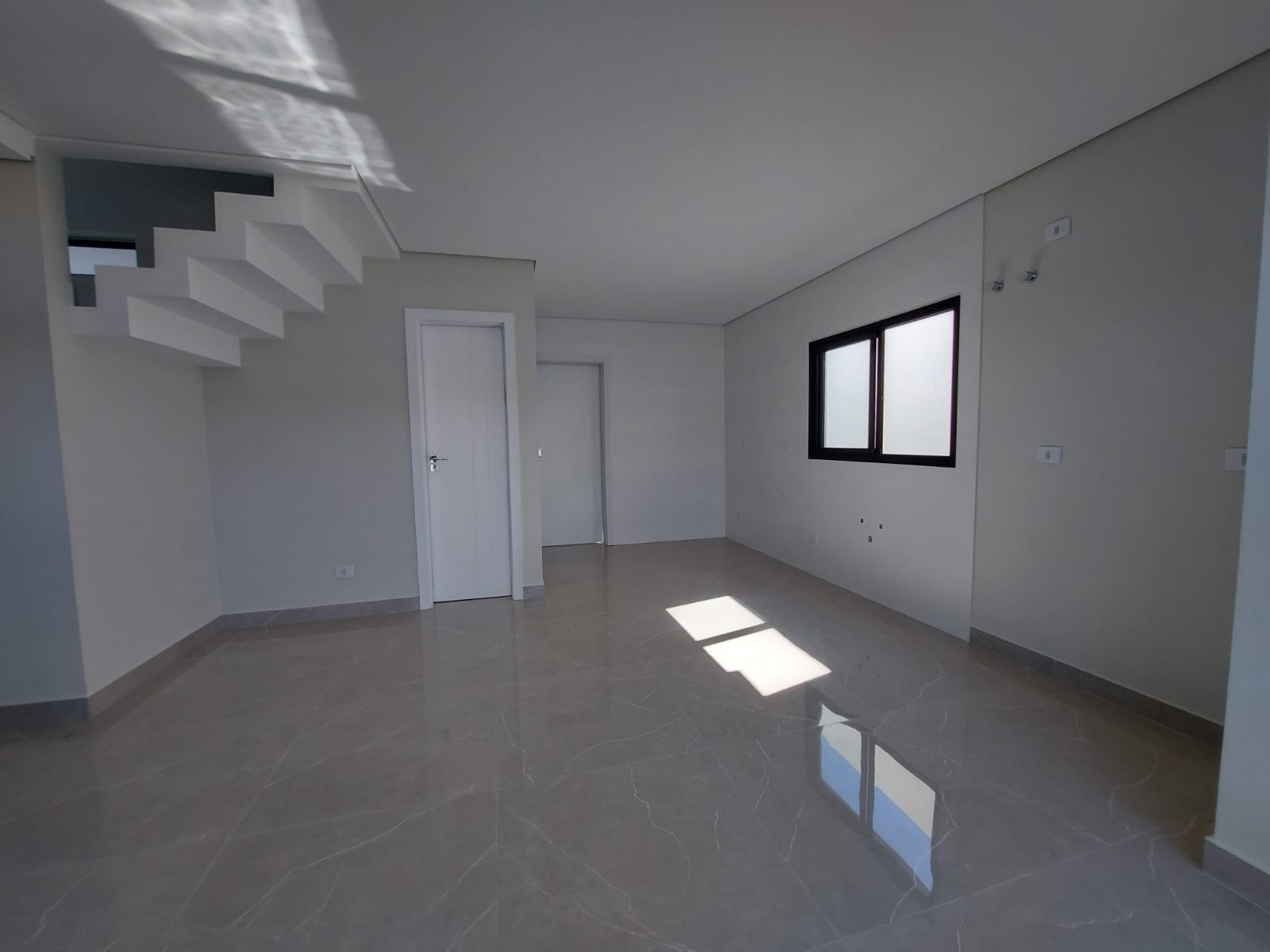 WhatsApp Image 2022-06-13 at 19.33.40 (2)